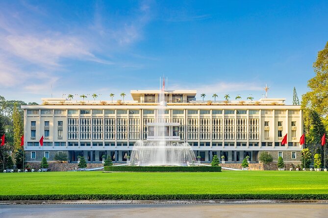 Highlights of Saigon 1-Day City Tour With Culture & History - Cultural and Historical Insights