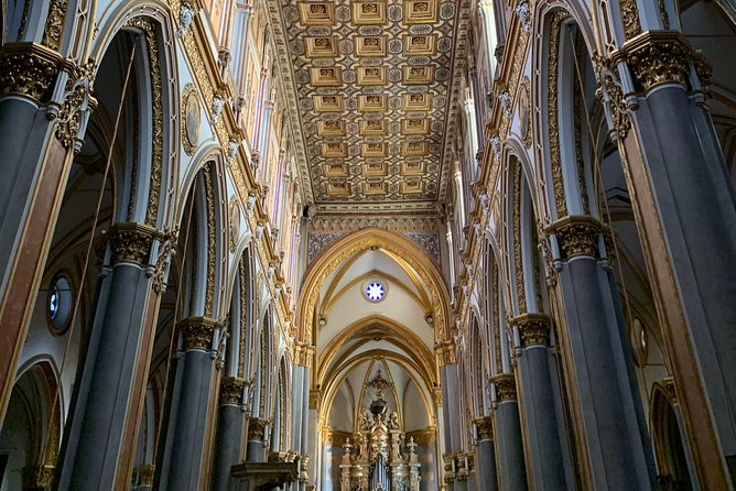 Historical Naples Tour: Origin, Cults & Legends - Local Cuisine Recommendations