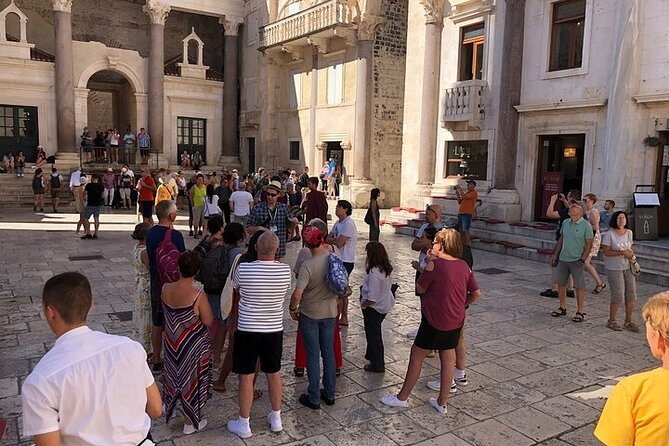 History Split Walking Tour in French - Small Group - Booking Process