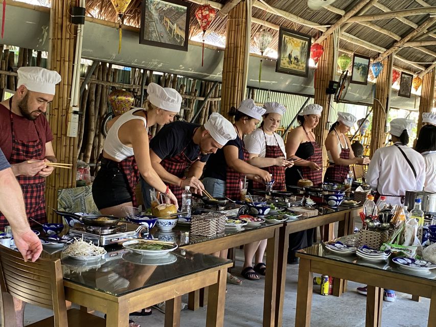 Hoi An: Bay Mau Cooking Class With Optional Market & Basket Trip - Customer Reviews