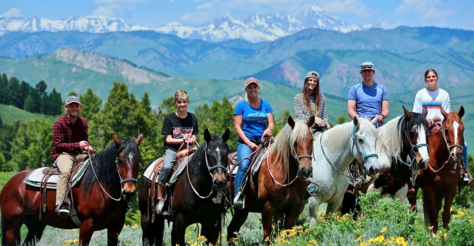 Jackson Signature 1/2 Day Ride Horseback Tour With Lunch - Cancellation Policy