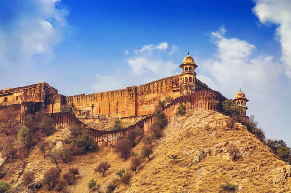 Jaipur Local Sightseeing With Expert Tourist Guide & Lunch - Important Tips for Tourists