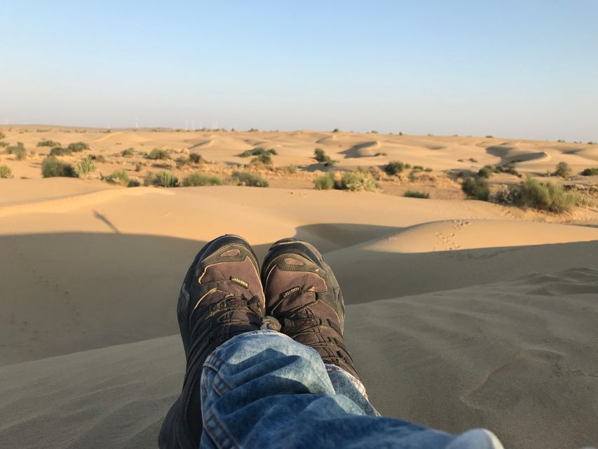 Jaisalmer: Private Desert Experience Under the Stars - Language Options