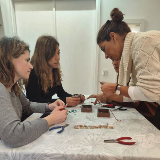 Jewelry Workshop in Downtown Porto - Duration and Pricing