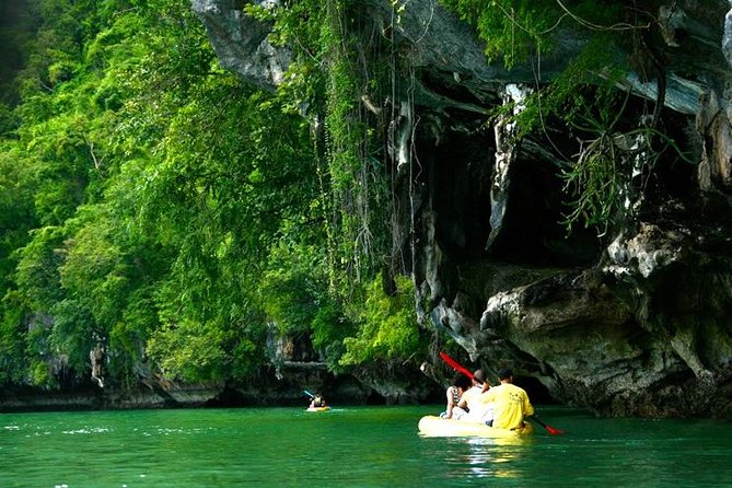 John Grays Sea Canoe Hong by Starlight Tour - Transportation Details