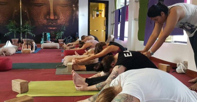 Kathmandu: Full-Day Yoga, Body Massage and Pedicure Package - Booking Process
