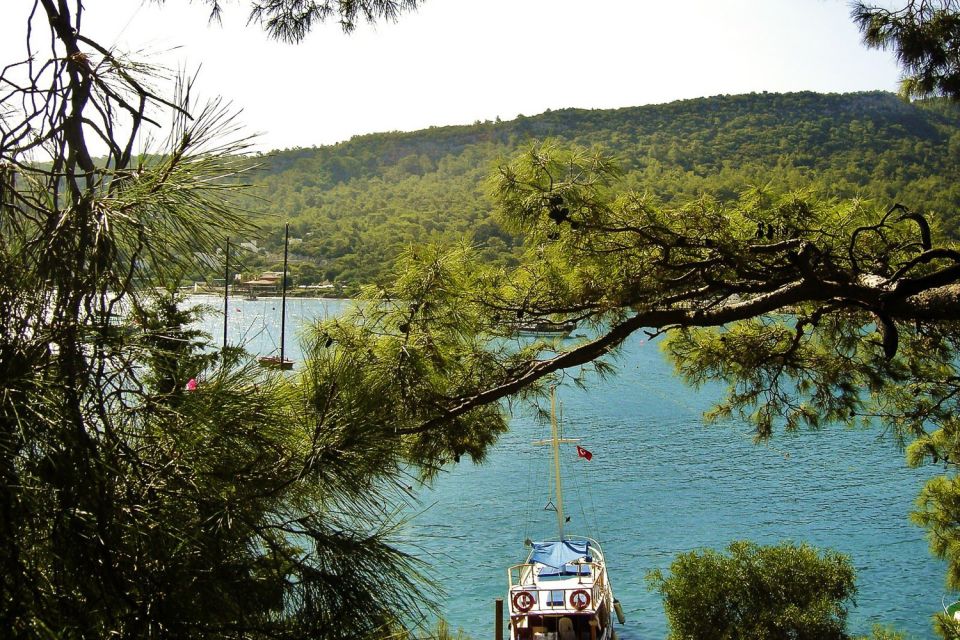 Kemer Full-Day Pirate Boat Trip With Lunch - What to Bring