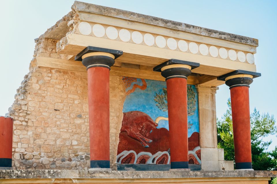 Knossos: Knossos Palace Skip-the-Line Guided Walking Tour - Exploring Knossos Palace