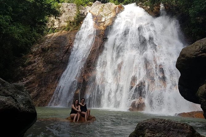 Koh Samui Sightseeing Tour Around The Island - Cascading Namuang Waterfall 1