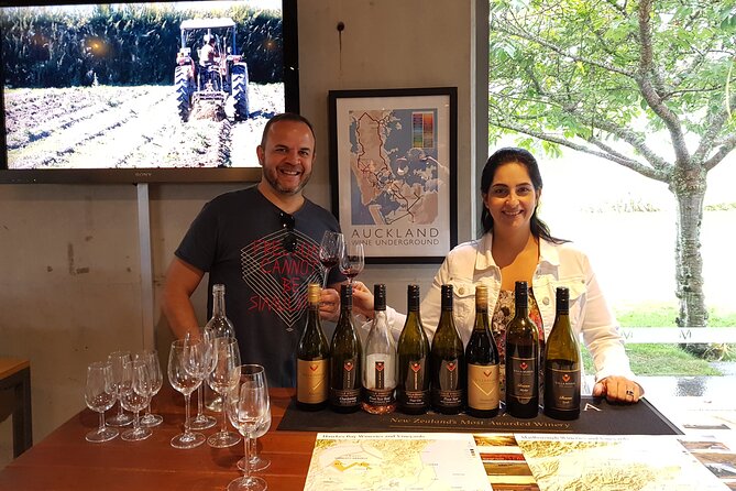 Kumeu Vineyard Shuttle Tour - Ideal for Couples and Special Occasions