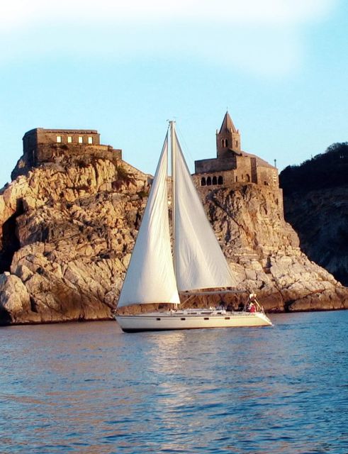 La Spezia : Private Sailboat Tour of Cinque Terre With Lunch - Important Information