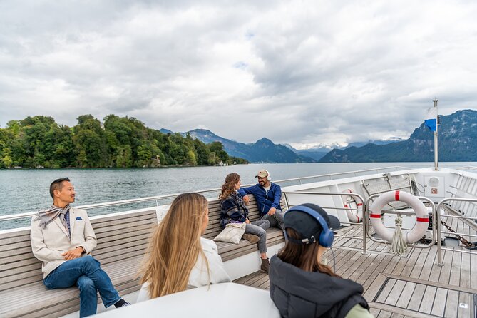 Lake Lucerne Panoramic Sightseeing Cruise - Onboard Refreshments