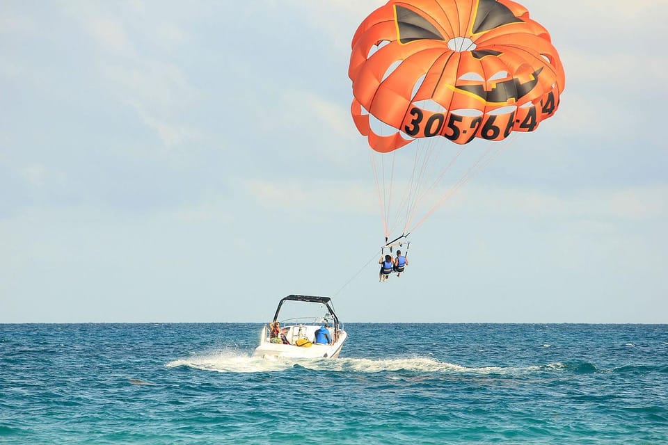 Lanzarote: Parasailing Adventure in Puerto Del Carmen - Parasailing Flight Details