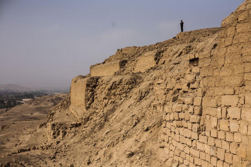 Lima: Pachacamac Ruins & Barranco Half-Day Guided Tour - Pickup Locations and Accessibility