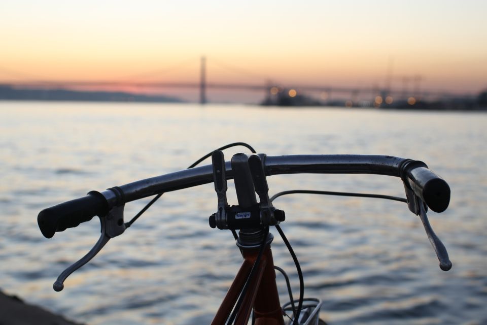 Lisbon: 3-Hour Vintage Bike Tour - Recommended Itinerary