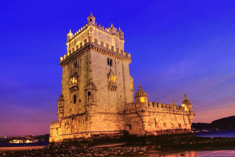 Lisbon: Sailboat Tour With Local Guide and Green Wine - Explore Lisbon by Sailboat