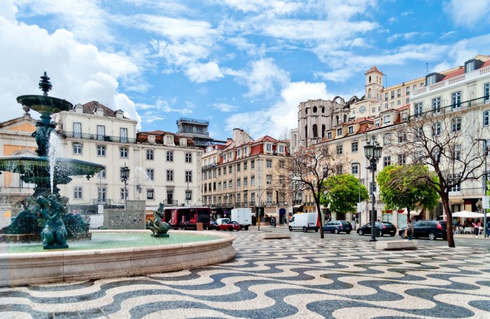 Lisbon Walking Tour + 3 Food and Wine Tastings - Practical Information and Requirements