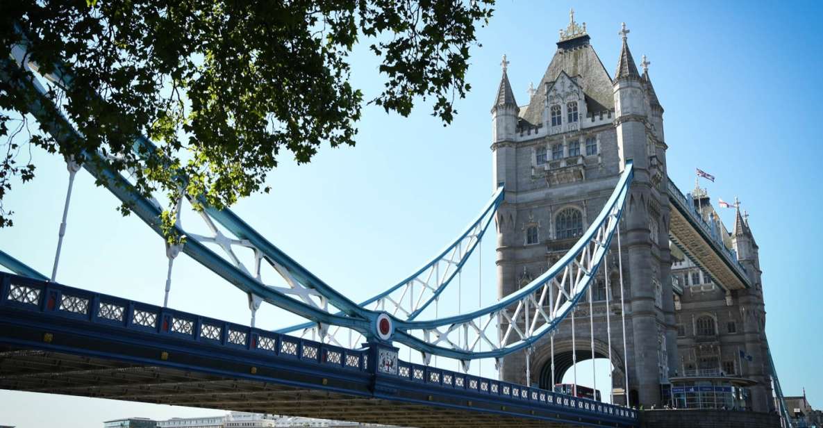 London: Top 30 Sights Walking Tour and Tower Bridge Exhibit - Customer Reviews