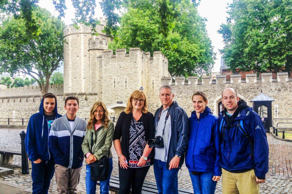 London: Tower of London and Tower Bridge Early-Access Tour - Accessibility Information