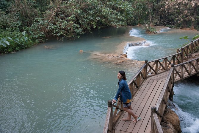 Luang Prabang City Tour & Kuang Si Waterfalls - Small Group Experience
