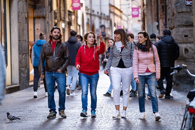 Lucca Aperitivo Adventure With Food and Wine for Small Groups or Private - Accessibility and Comfort