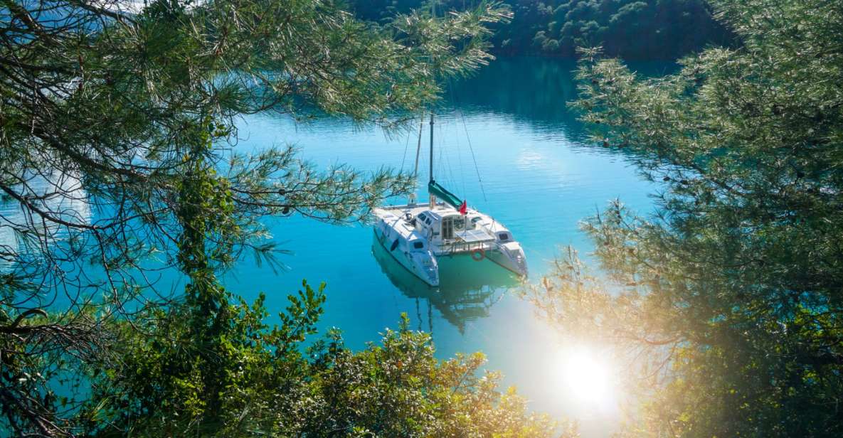 Luxury Private Cruise to Paxos, Antipaxos & Blue Caves. - Dining Experience