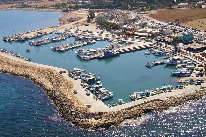 Luxury Self-Drive Marinello 26 Speedboat Rental in Latchi - Group Size and Accessibility