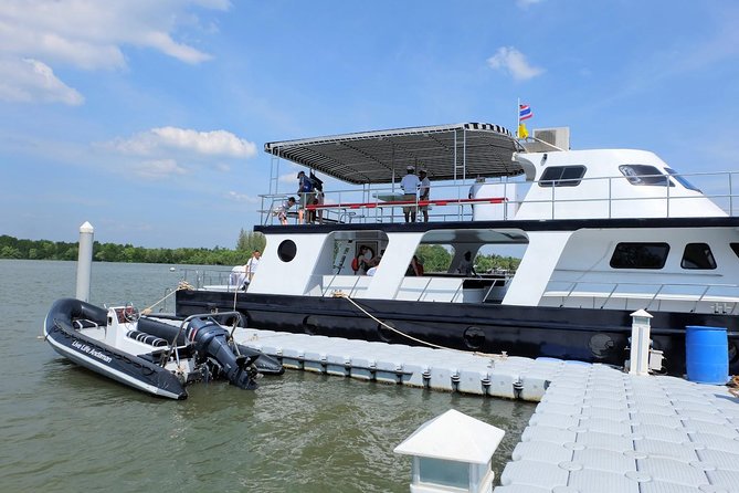 Luxury Sunset Cruise at Krabis Coastlin With Power Catamaran - Booking Information and Pricing
