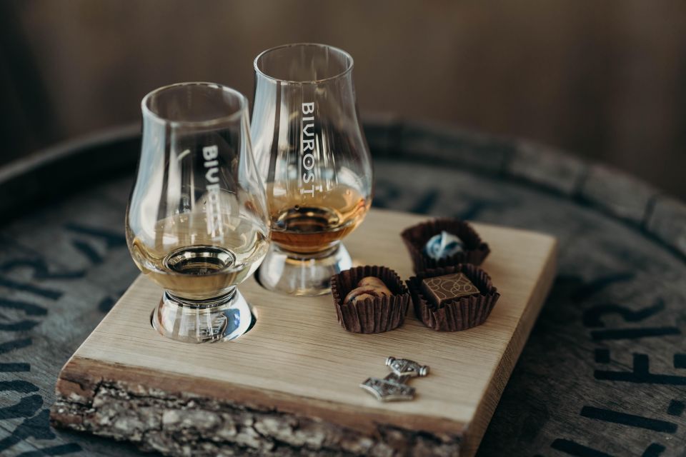 Lyngseidet: Arctic Distillery Guided Whisky Tour - Transportation Options