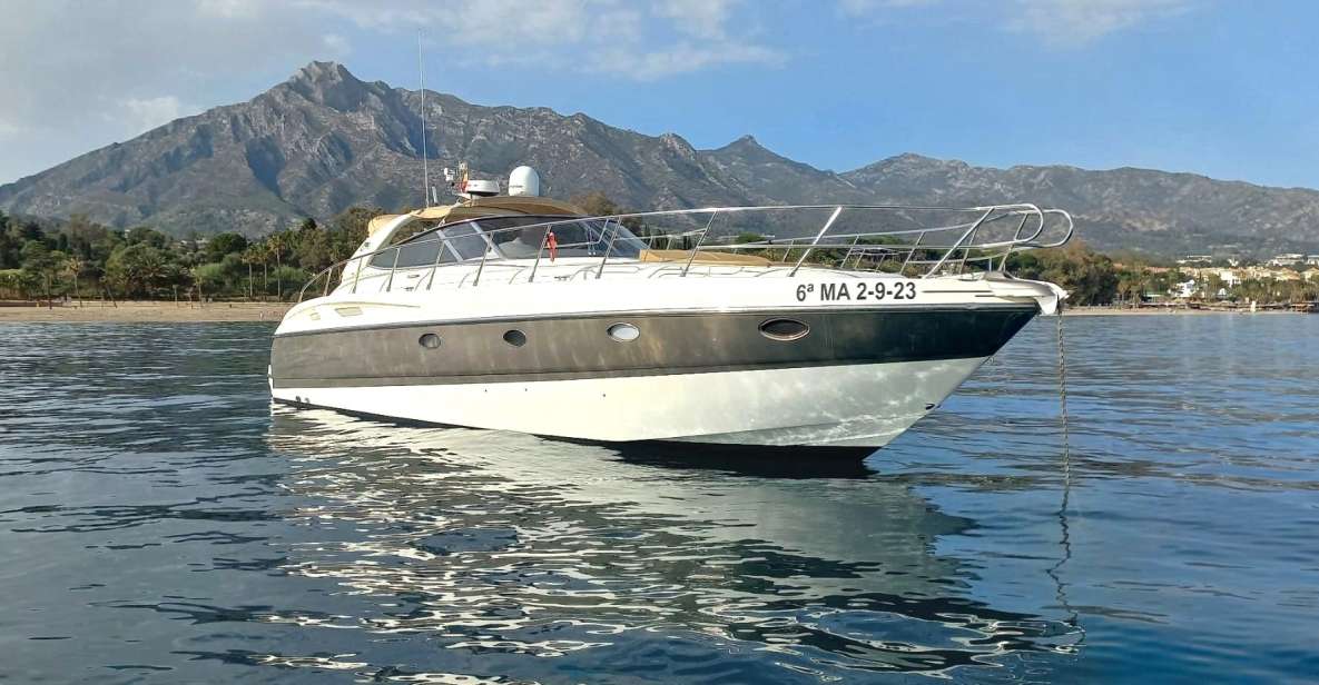 Marbella: Private Cruise in Yacht - Ideal for Parties and Celebrations