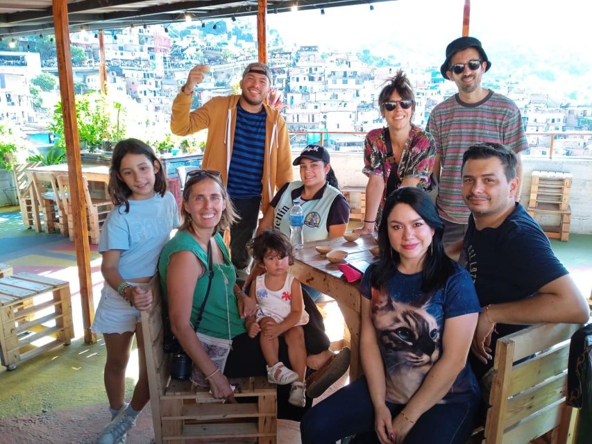 Medellín: Comuna 13 and Graffiti Guided Tour With a Local - Tips for Your Visit