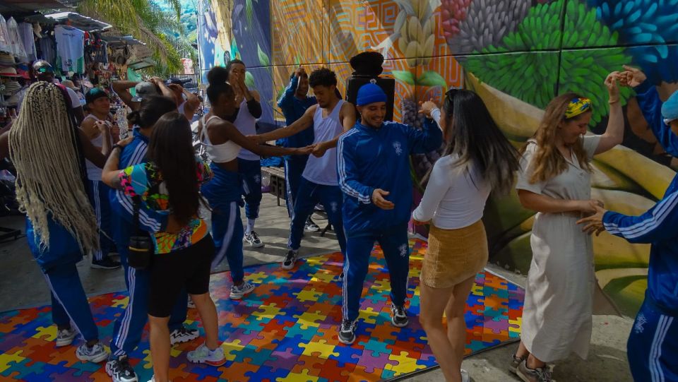 Medellin: Tour Comuna 13 Beyond the History and Graffiti - Customer Testimonials