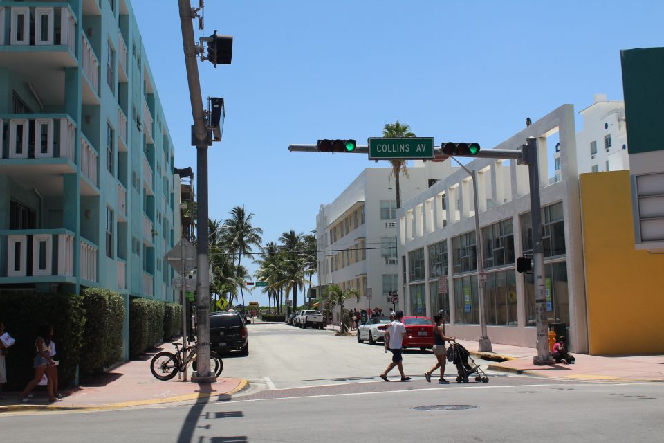 Miami: City Bus Tour With Downtown or Miami Beach Pickup - Port of Miami and Cruise Ships