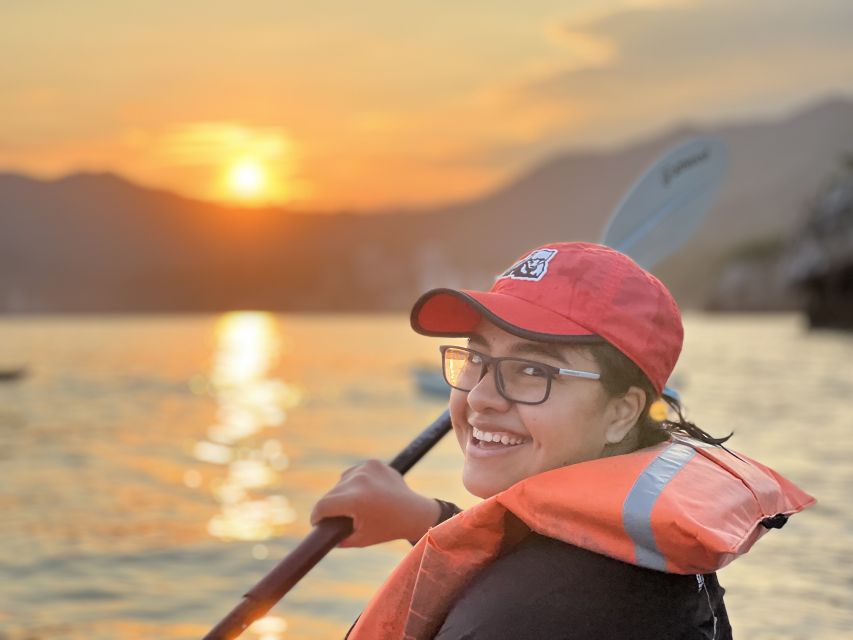 Mismaloya: Los Arcos Bioluminescent Waters Kayak & Cave Tour - Exploring the Islands