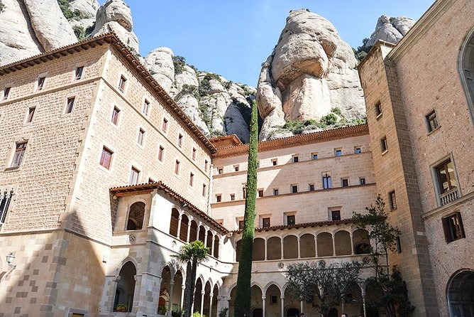 Montserrat 7-Hour Private Tour From Barcelona With Lunch - Important Tour Notes