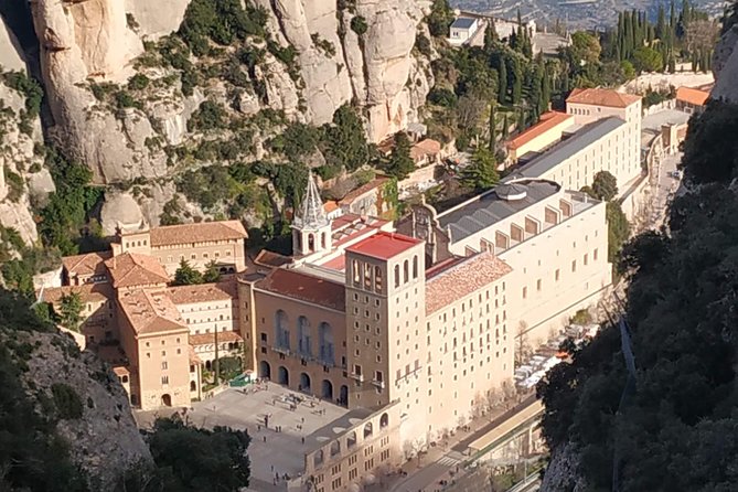 Montserrat Hike Off the Beaten Path & Monastery Small Group Tour - Reviews and Highlights