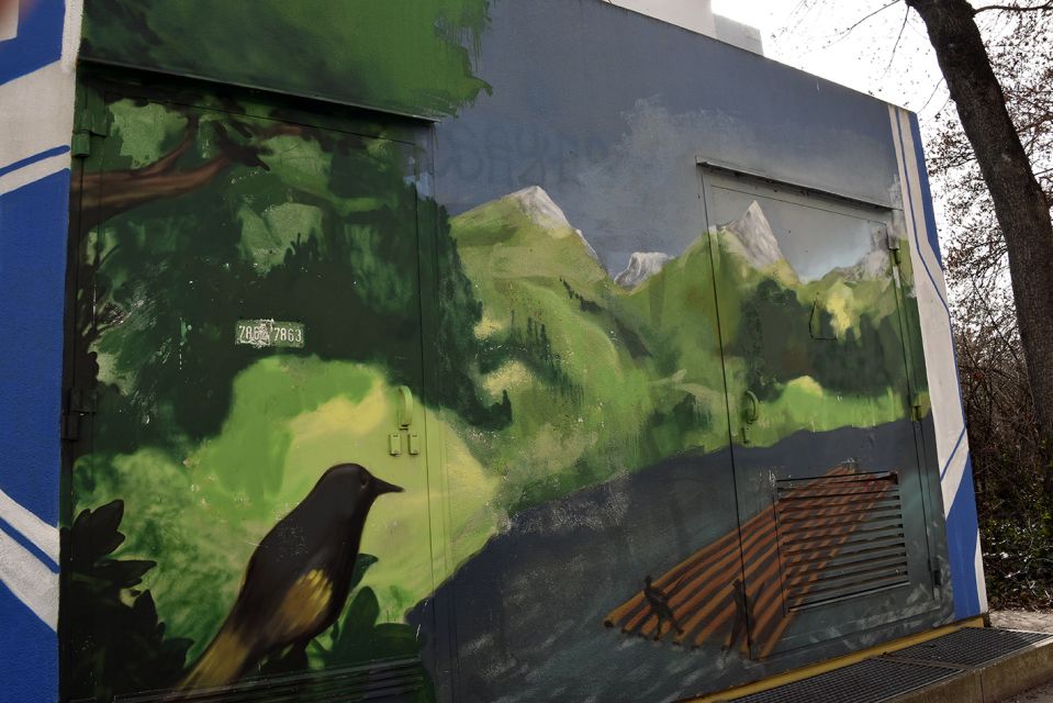 Munich: Street Art Bike Tour - Discovering Giesings Vibrant Artworks