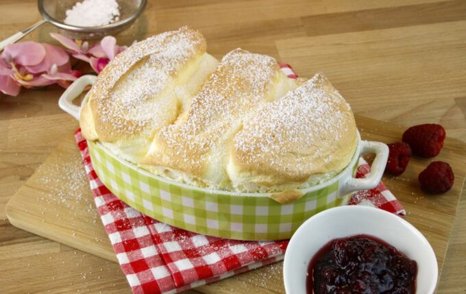 Munich: Traditional German Food and Old Town Private Tour - Bavarian and German Dishes