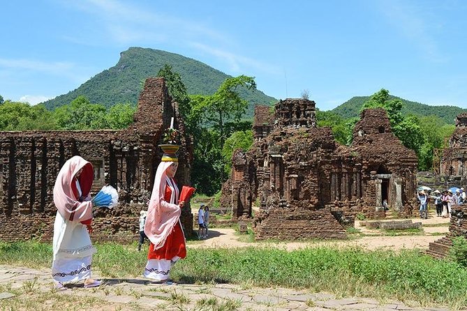 My Son Early Morning Tour With Vietnamese Lunch - Boat Trip Experience