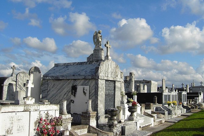 New Orleans Small-Group City and Cemetery Tour - What to Expect