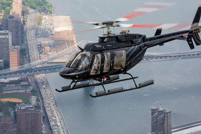 New York Helicopter Tour: Manhattan, Brooklyn and Staten Island - Tour Requirements and Accessibility