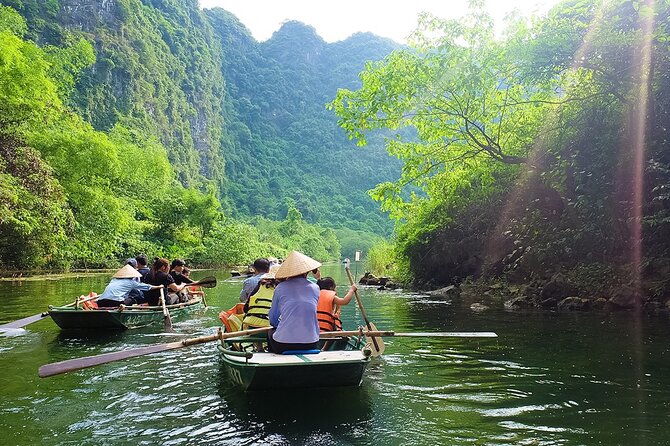 Ninh Binh Full Day - Hoa Lu Temple & Biking, Tam Coc Boat Trip, Dragon Mountain - Exploring Hoa Lu Temple