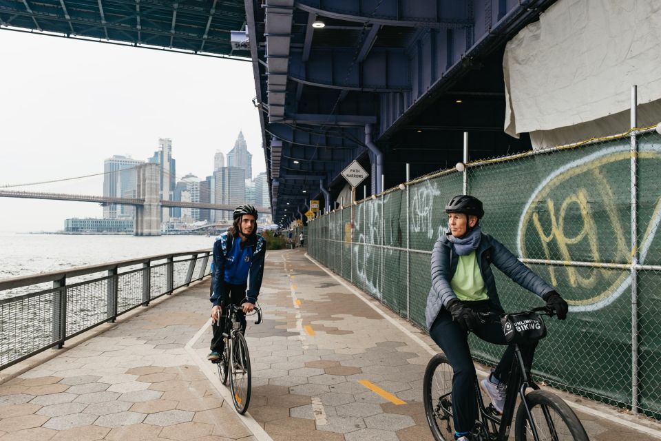 NYC: Radical and Weird History Bike Tour of Manhattan - Photogenic Landmarks