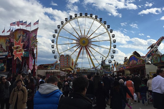 Oktoberfest Tour With Table Reservation and Unlimited Beer - Tips for First-Time Visitors