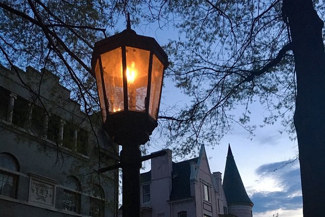 Old Louisville Ghost Tour as Recommended by The New York Times @ 4th and Ormsby - Notable Guides and Storytellers