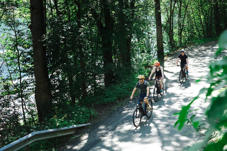 Olden: Fjord E-Bike Tour - What to Bring