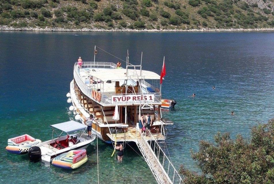 Ölüdeniz: Butterfly Valley Boat Trip With Buffet Lunch - Recommended Items to Bring