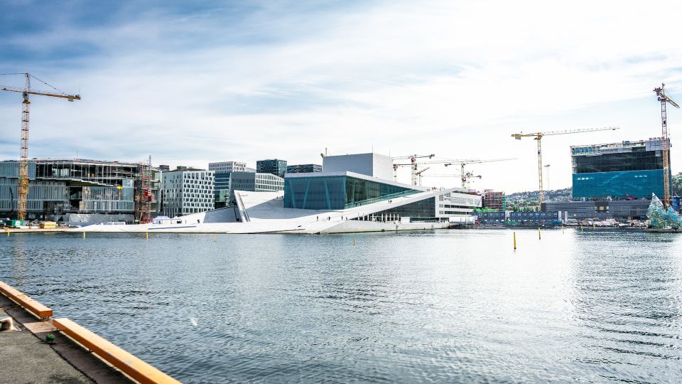Oslo: 5-Hour Private City Highlights Walking Tour - Booking Information and Policies