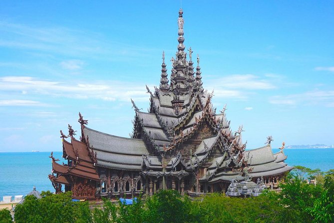 Pattaya : the Sanctuary of Truth Entrance Fee and Round Trip Transfer Option - Accessibility Information