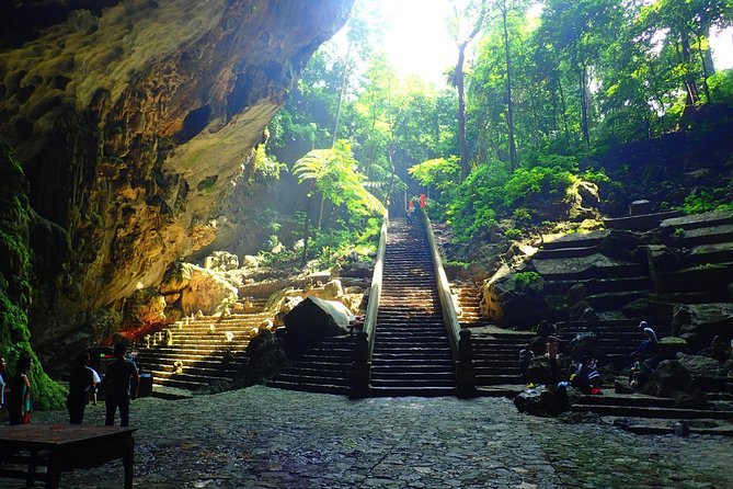 Perfume Pagoda Full-Day Guided Tour From Hanoi - All Inclusive - Visits to Huong Tich Cave